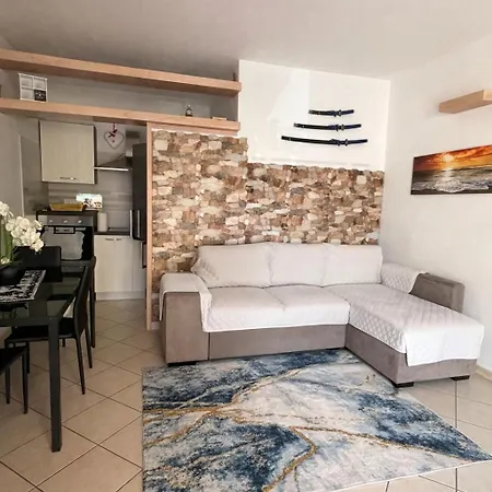 My Domo Apartman Olbia